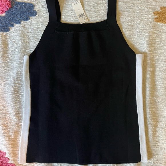 Anthropologie John + Jenn Knit Tank with side panel - Picture 3 of 4